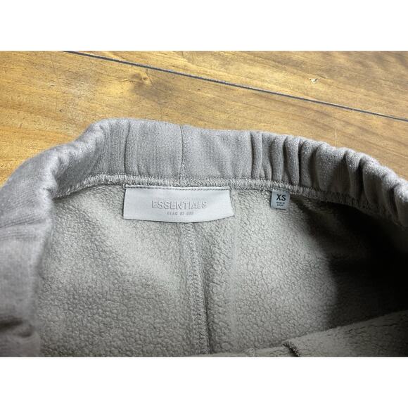 Essentials Fear Of God Desert Taupe Sweatpants XS - Picture 6 of 10